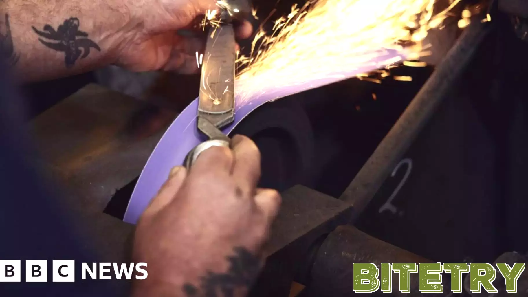 Manufacturing: How trainees combine tech and age-old skills