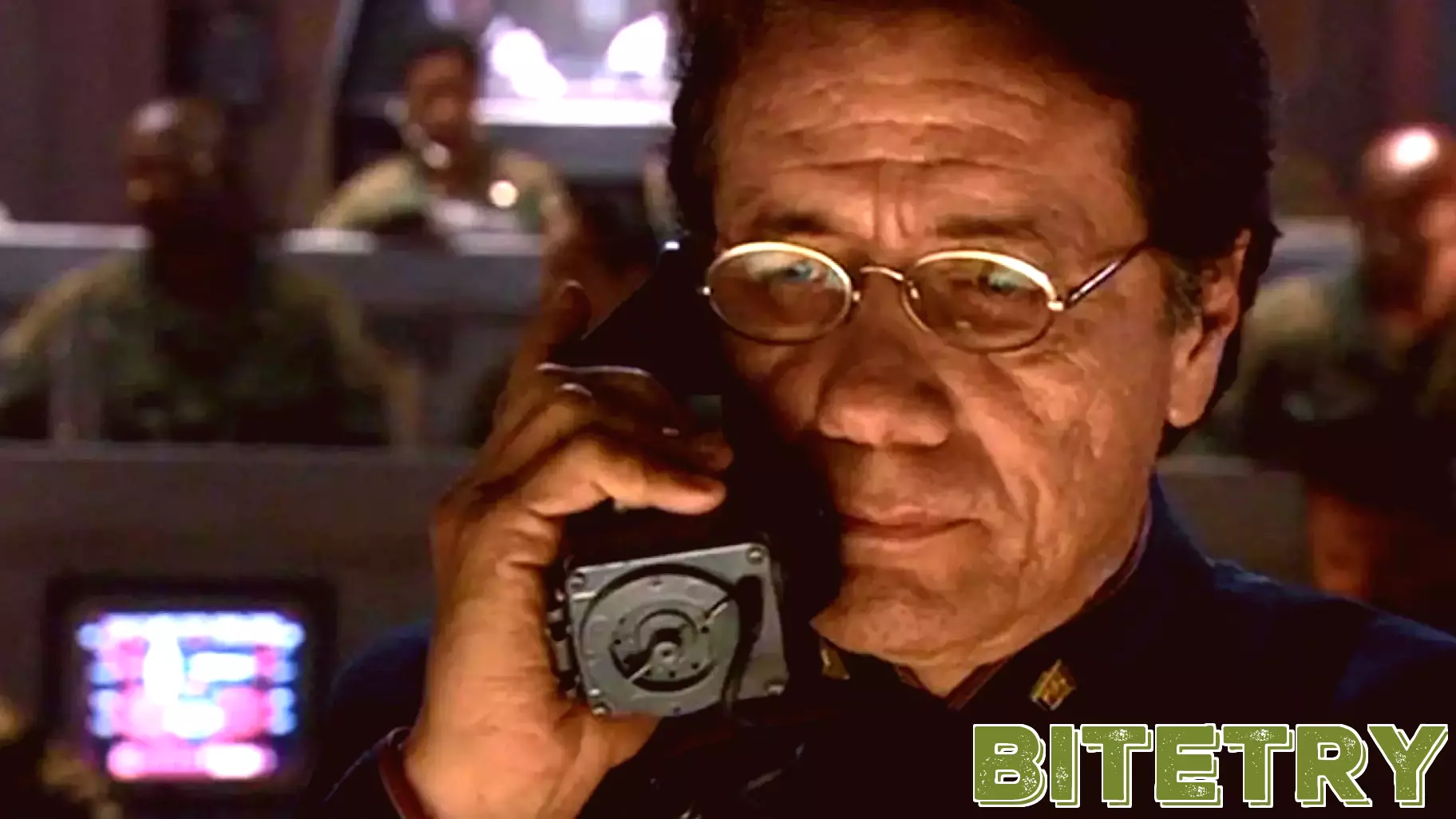 Why Some Of Battlestar Galactica's Technology Seems Unadvanced