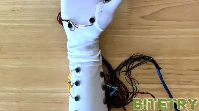 Innovative Haptic Technology Enhances Touch in Virtual Reality