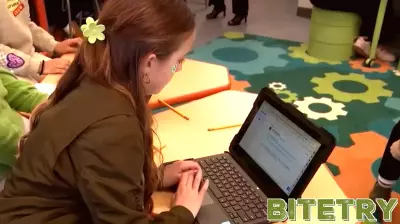 SDUSD pushes to limit technology in classrooms