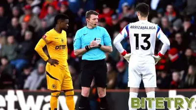 VAR Controversy: Officials Struggle with Technology During Crucial Stoppage