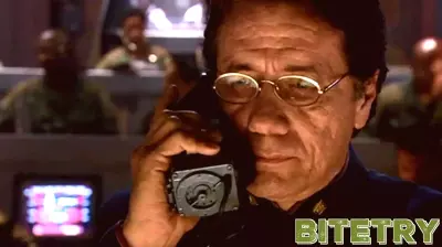 Why Some Of Battlestar Galactica's Technology Seems Unadvanced